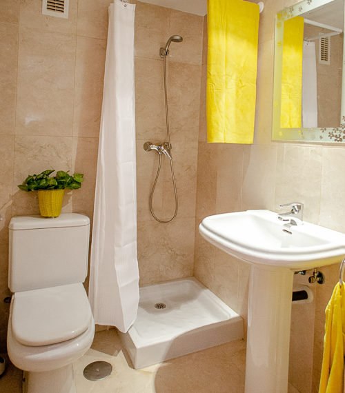 apartment–for-holiday-lets-in-benalmadena-110-arenal-apt-benalmadena-110-IMG_3059-