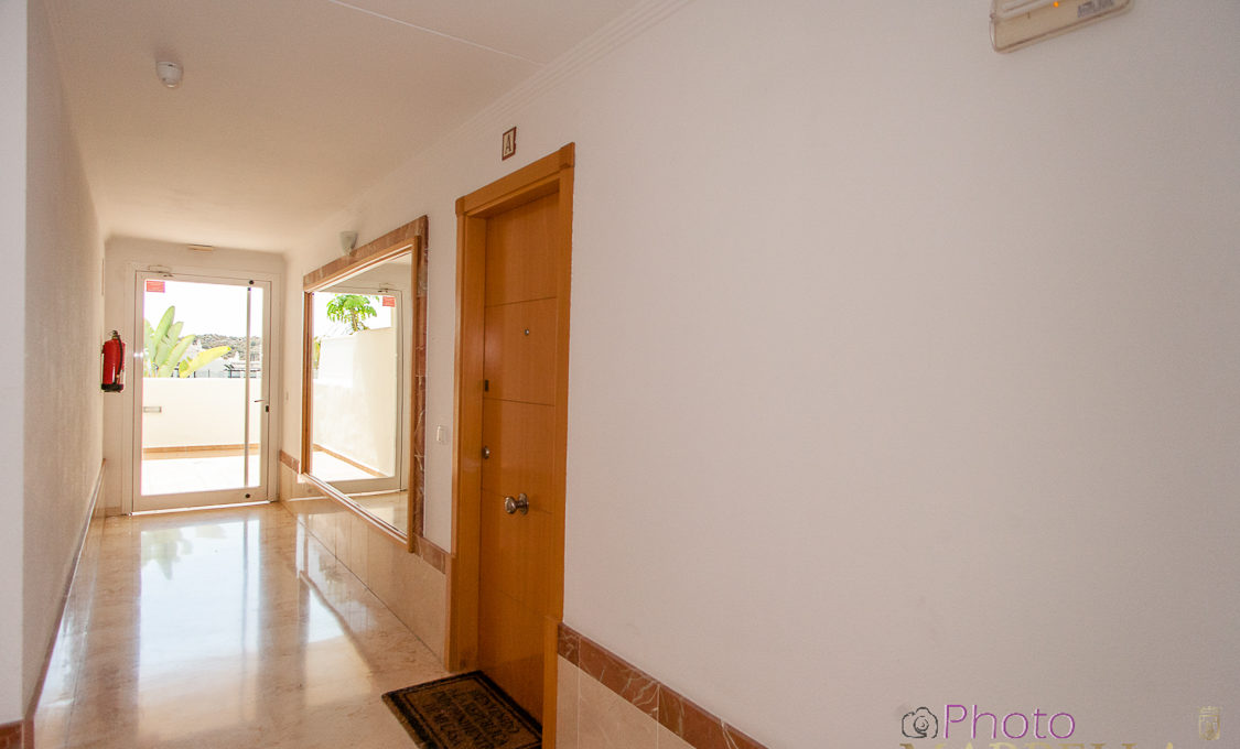 apartment–for-holiday-lets-in-benalmadena-129-arenal-apt-benalmadena-129-IMG_3131-