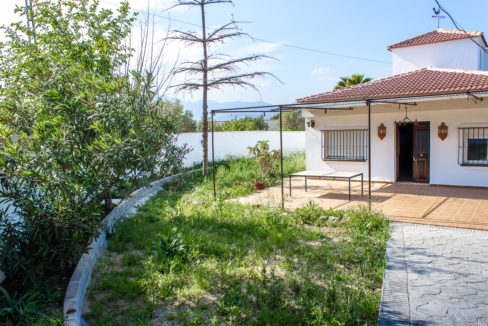 finca-for-sale-outskirts-coin-010-finca-araucaria-010