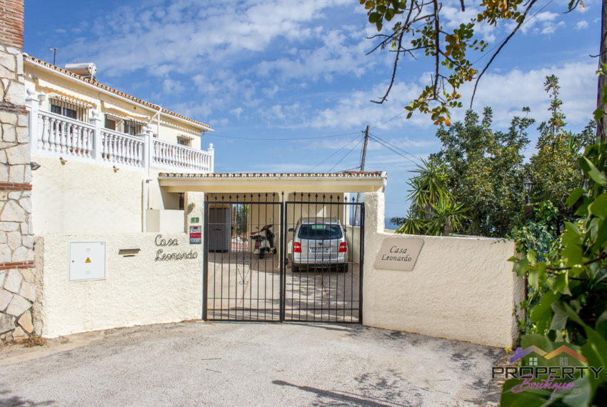 gorgeous-villa-for-sale-torreblanca-fuengirola-003-casa-leonardo-003