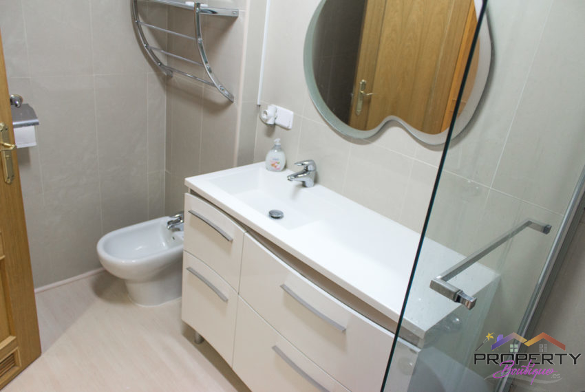 large-holiday-let-apt-doña-beni-mijas-golf-fuengirola-042-dona-beni-apt-042