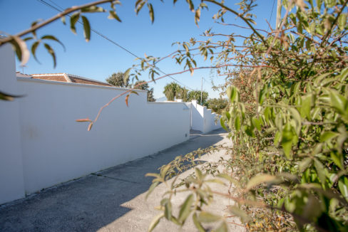 large-plot-for-sale-with-3-properties-mijas-010-IMG_1672