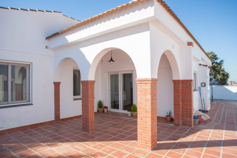 large-plot-for-sale-with-3-properties-mijas-027-IMG_1701