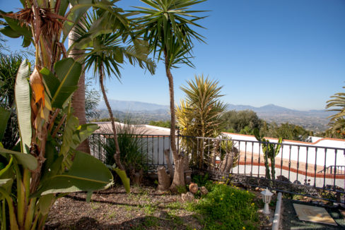 large-plot-for-sale-with-3-properties-mijas-146-IMG_1714