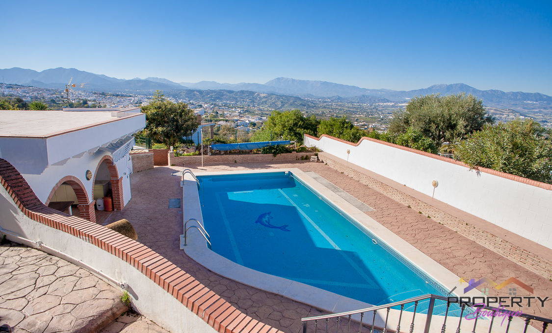 large-plot-for-sale-with-3-properties-mijas-155-IMG_1781