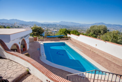 large-plot-for-sale-with-3-properties-mijas-155-IMG_1781