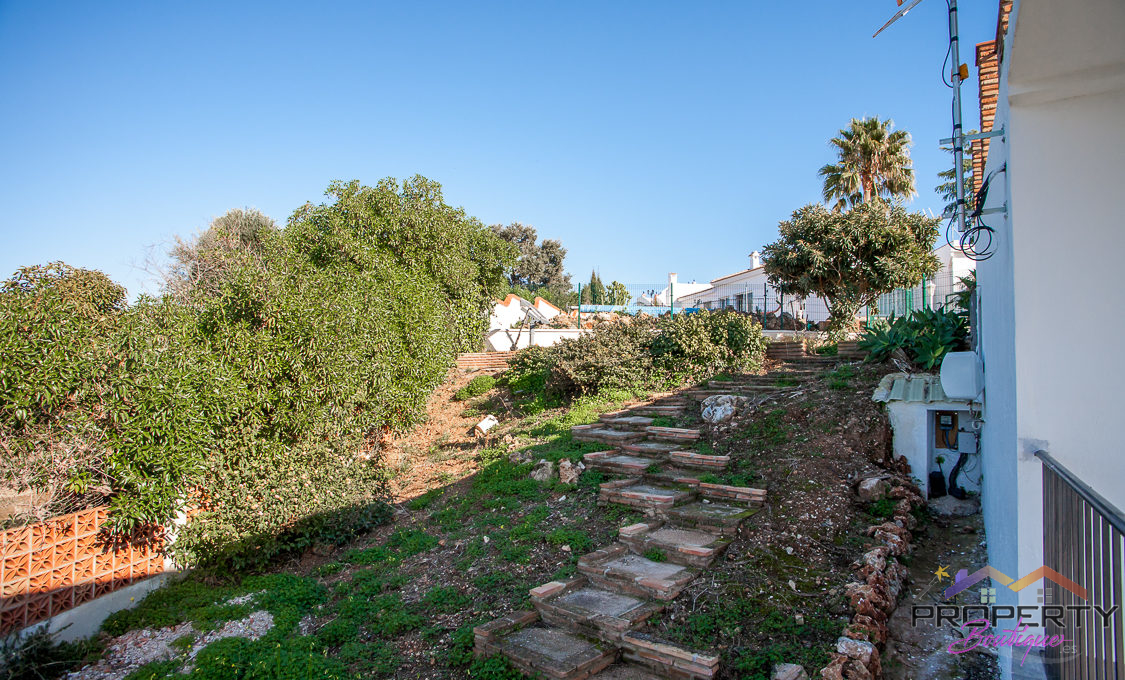 large-plot-for-sale-with-3-properties-mijas-180-IMG_1859