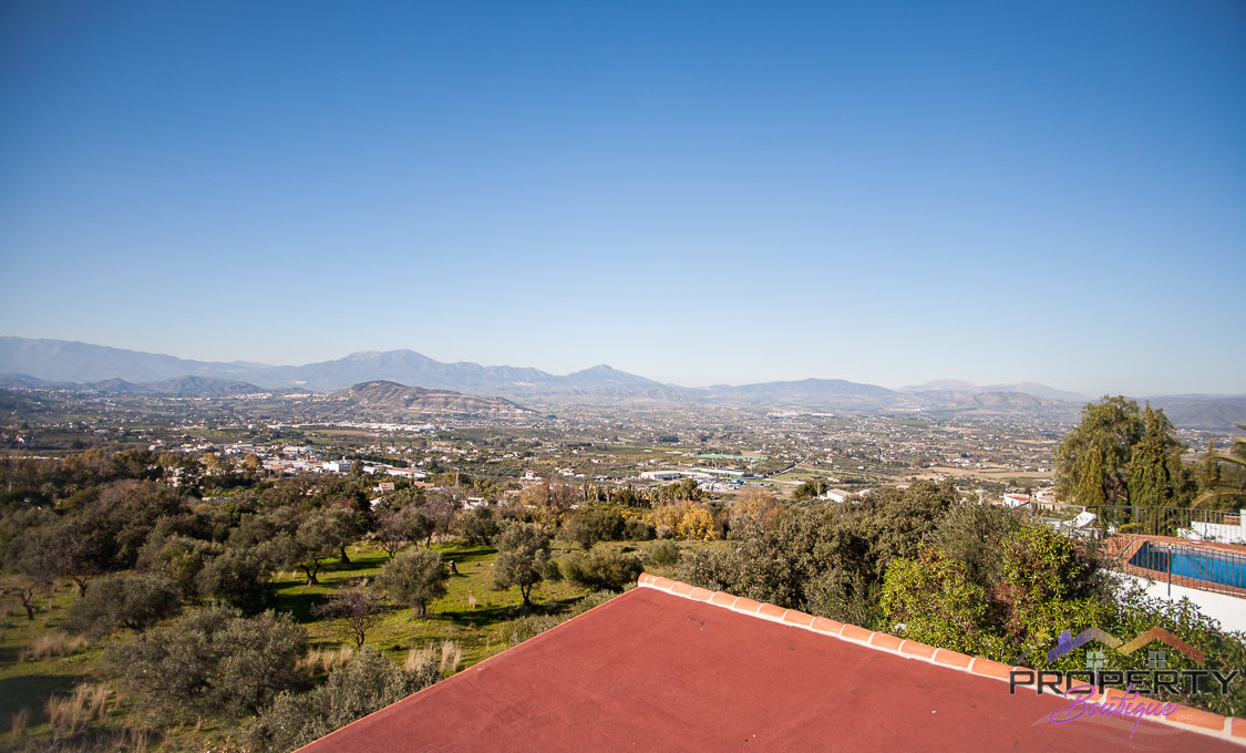 large-plot-for-sale-with-3-properties-mijas-202-IMG_1840