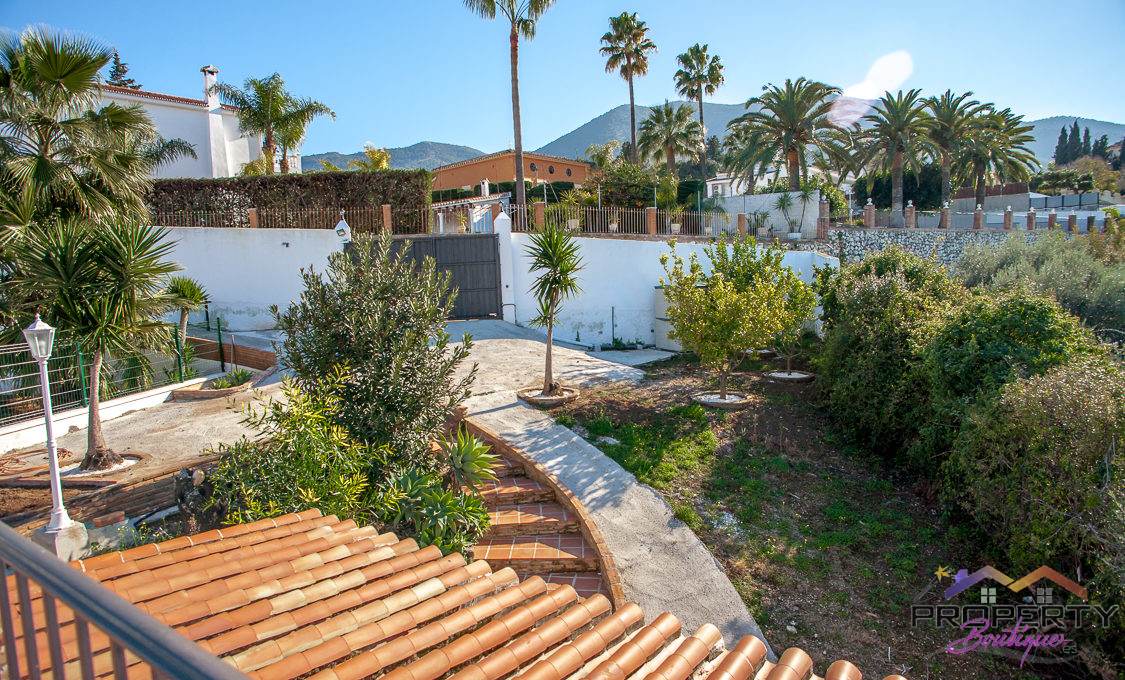 large-plot-for-sale-with-3-properties-mijas-204-IMG_1842