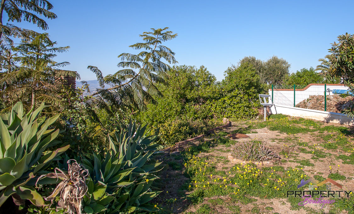 large-plot-for-sale-with-3-properties-mijas-209-IMG_1850